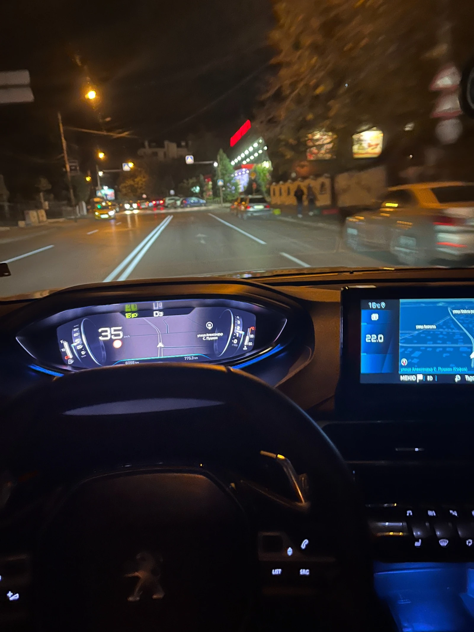 Peugeot 3008 New Line Up ALLURE PACK 1.5 BlueHDi 130 S&S EAT8 E - изображение 6