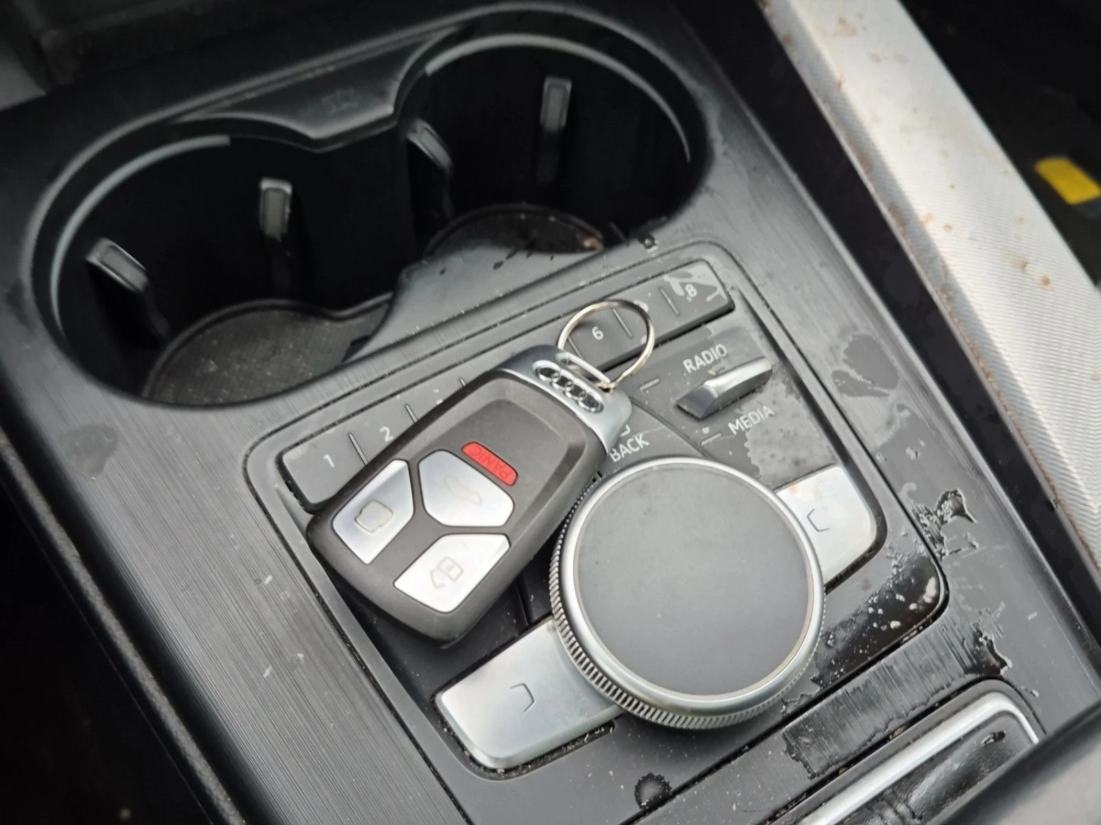 Audi A4  PROGRESSIV/��������/�������/����� | Mobile.bg � ����������� 9