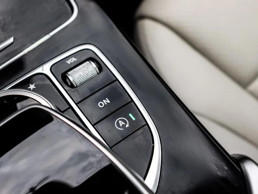 Mercedes-Benz C 300 AMG* �����* ������ �����* ��������* ������* ����*  | Mobile.bg � ����������� 11