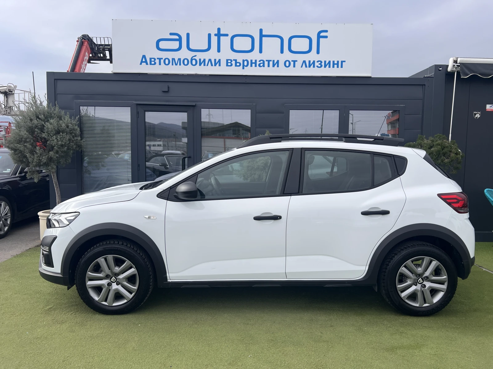 Dacia Sandero STEPWAY/1.OTCE/100K.C./6MT/LPG, снимка 2 - Автомобили и джипове - 54056284