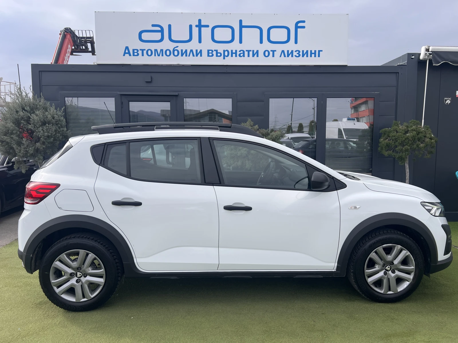 Dacia Sandero STEPWAY/1.OTCE/100K.C./6MT/LPG, снимка 4 - Автомобили и джипове - 54056284