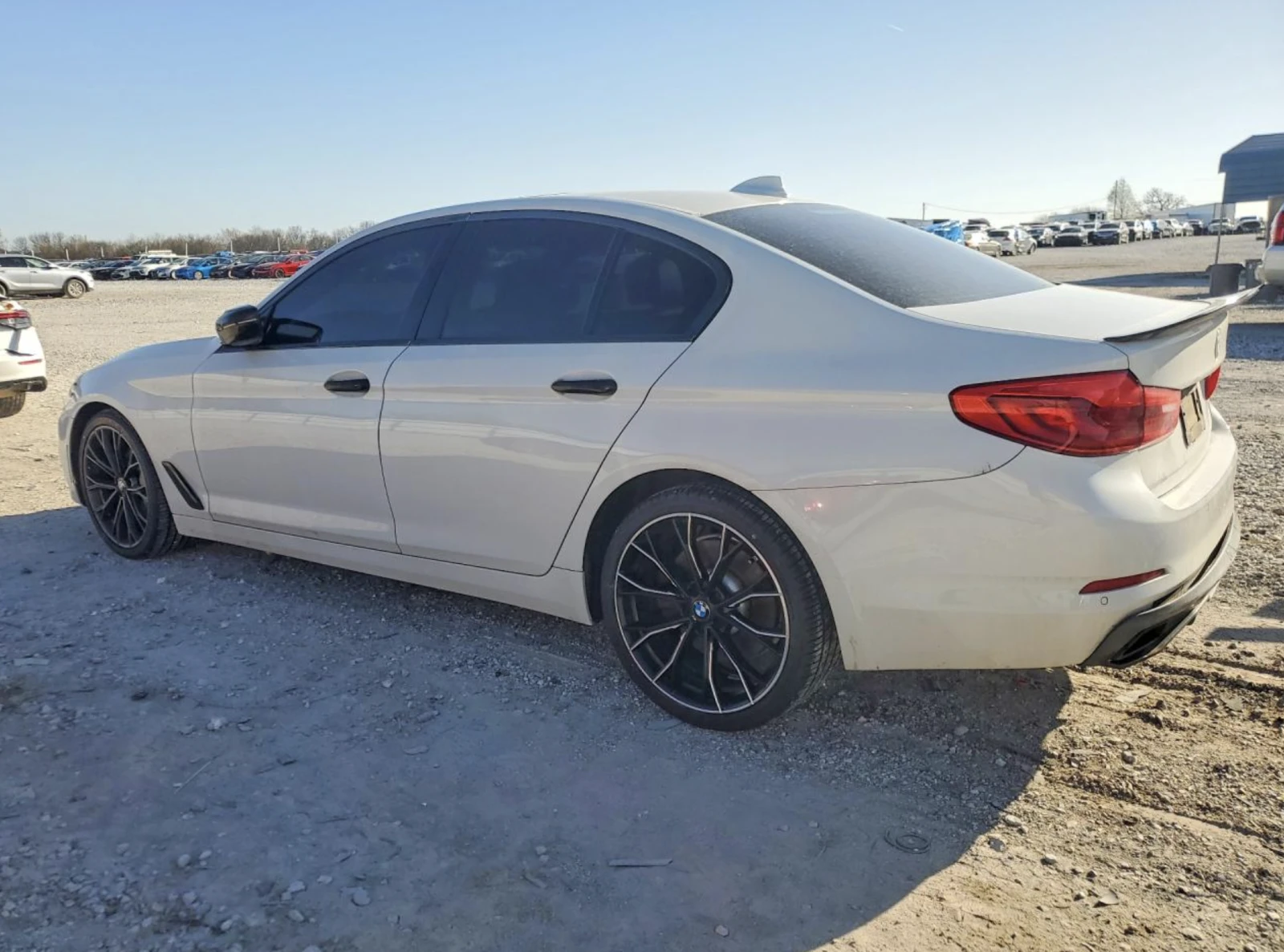 BMW 540 М ПАКЕТ/HARMAN/360 КАМЕРИ/FULL, снимка 2 - Автомобили и джипове - 54133574