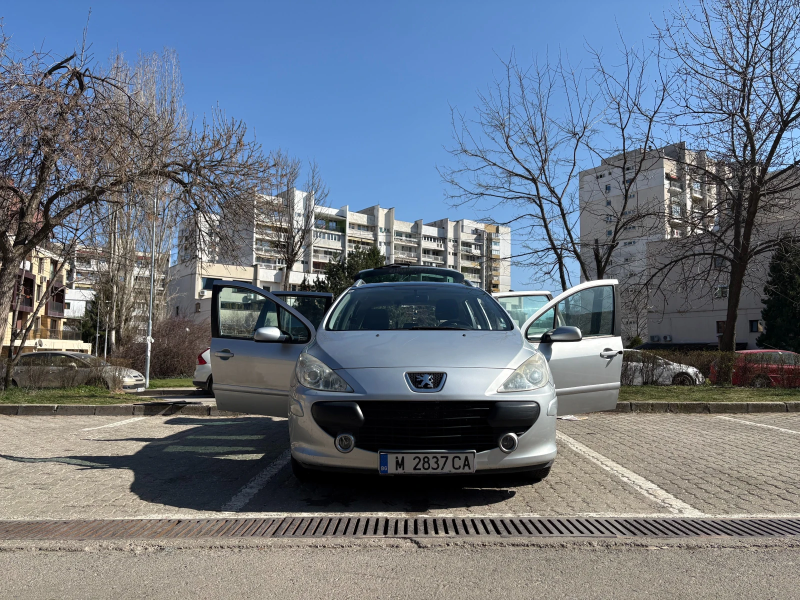 Peugeot 307 Gaz, 2006г., снимка 2 - Автомобили и джипове - 54440343