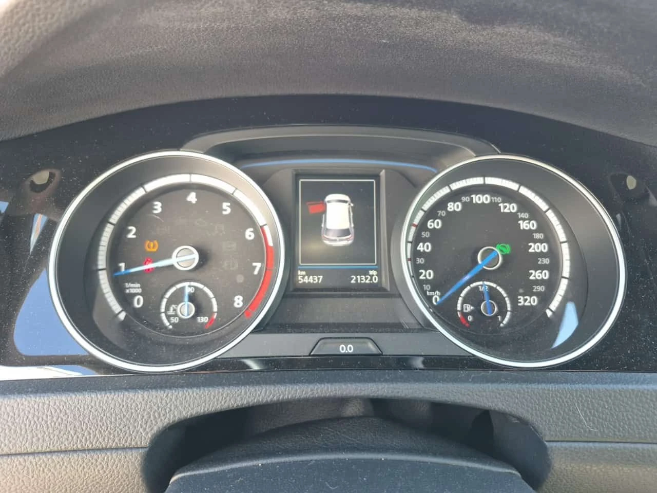 VW Golf R * 5DR HB DSG * CARFAX * , снимка 7 - Автомобили и джипове - 54641103