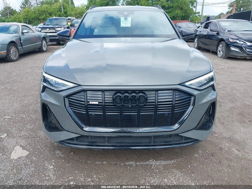Audi E-Tron Chronos Quattro, снимка 6 - Автомобили и джипове - 55004151