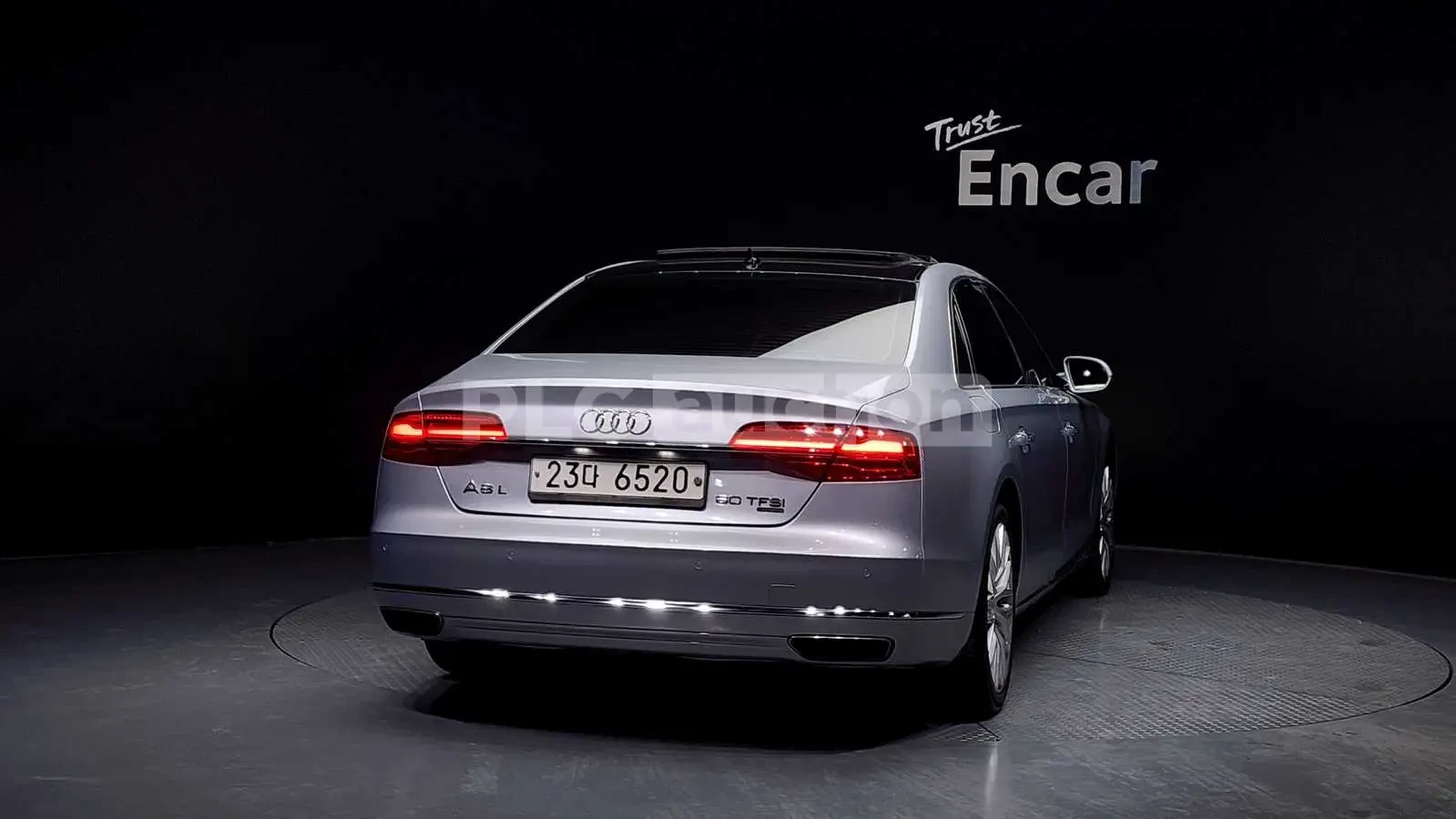 Audi A8 60TFSI !FULL! !УНИKAТ! HEAD-UP/360/EKPAHИ/, снимка 4 - Автомобили и джипове - 55065967