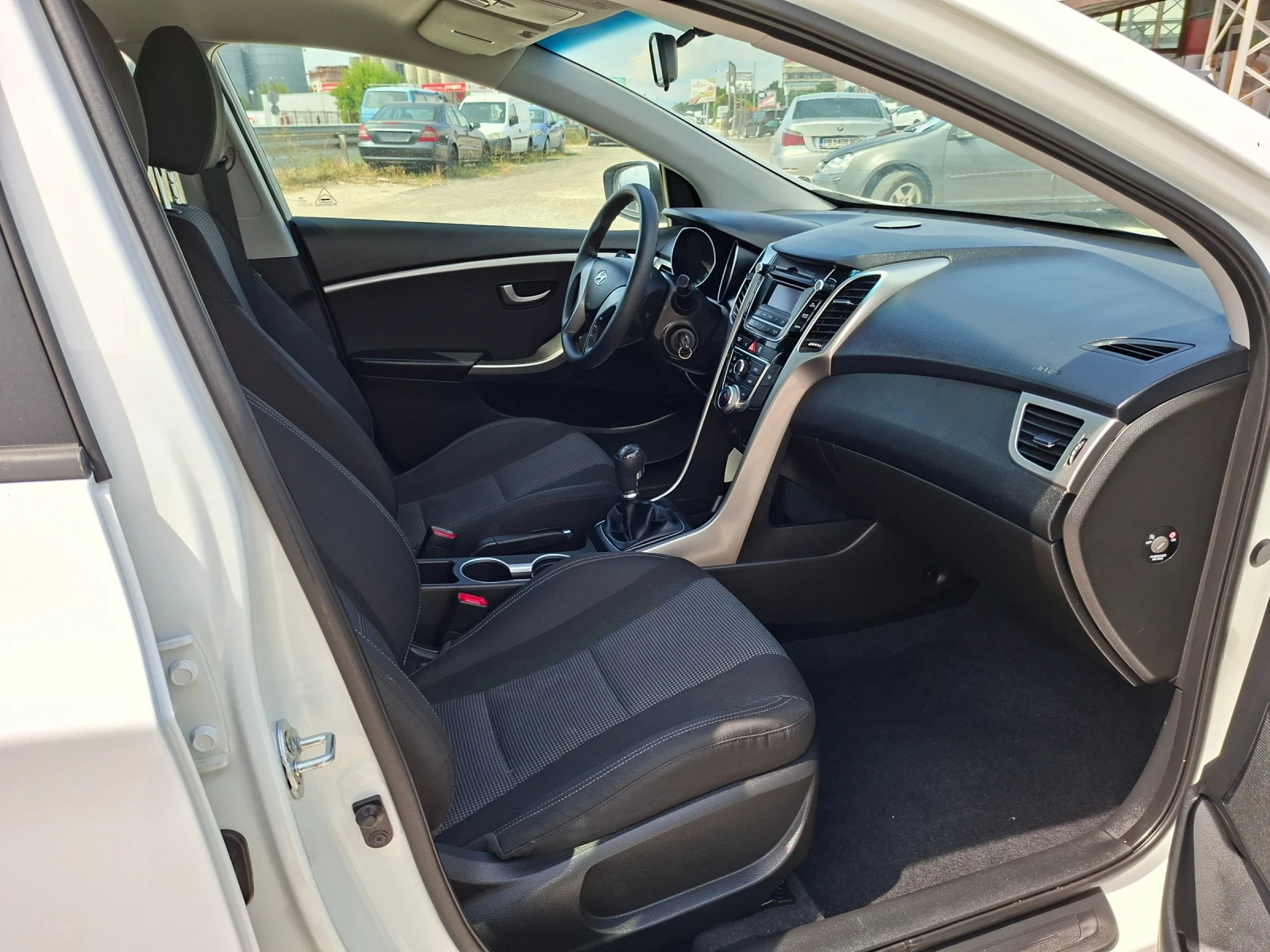 Hyundai I30 95000��-1.4i-6��-100�� | Mobile.bg � ����������� 11
