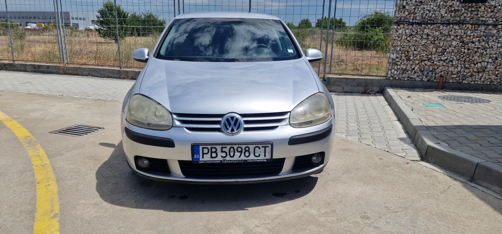 VW Golf 1.9TDI, 105 p.s. 2006 реални 215500км - ОБСЛУЖЕН, снимка 2 - Автомобили и джипове - 55431483