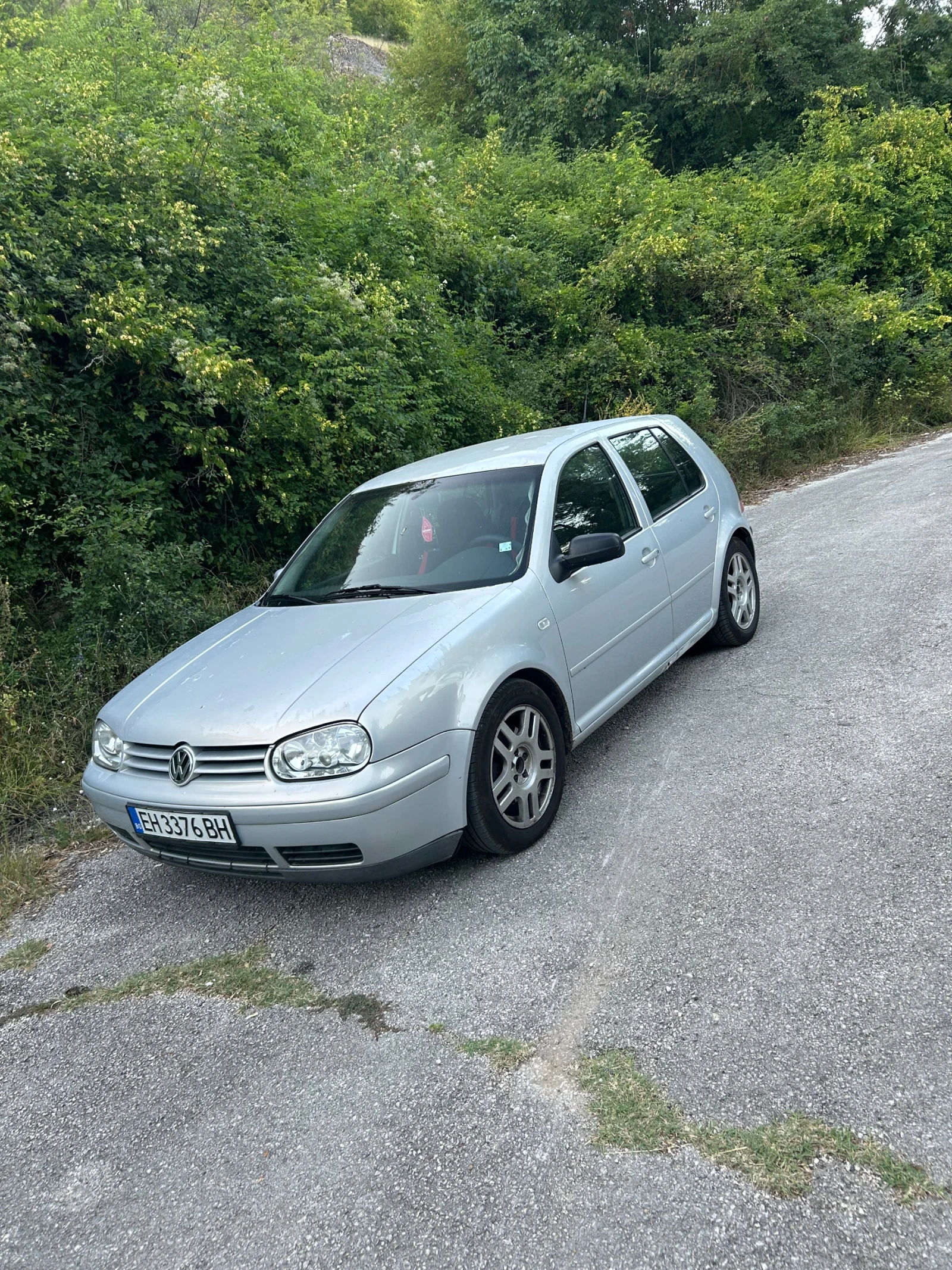 VW Golf, снимка 2 - Автомобили и джипове - 55506065