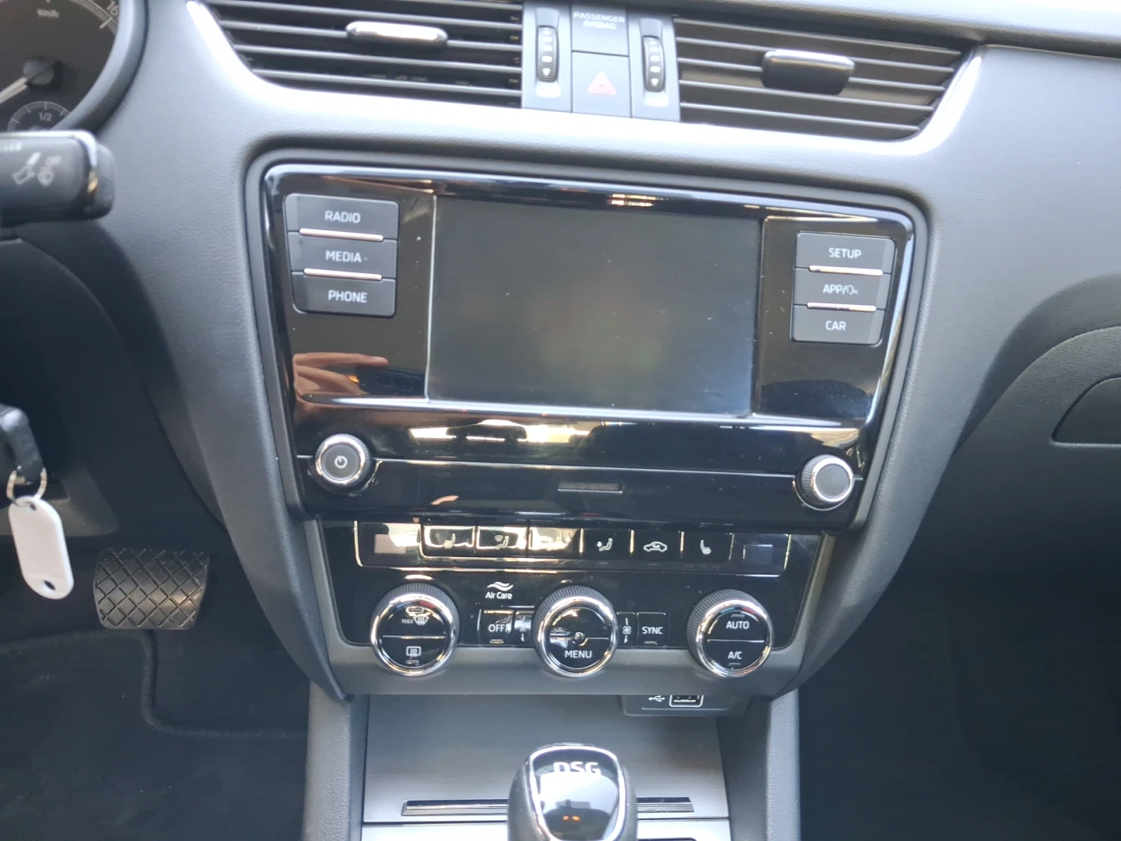 Skoda Octavia  Амбишън 1, 5 TSI / 110 kW / 150 к.с., 7DSG, снимка 15 - Автомобили и джипове - 55616885