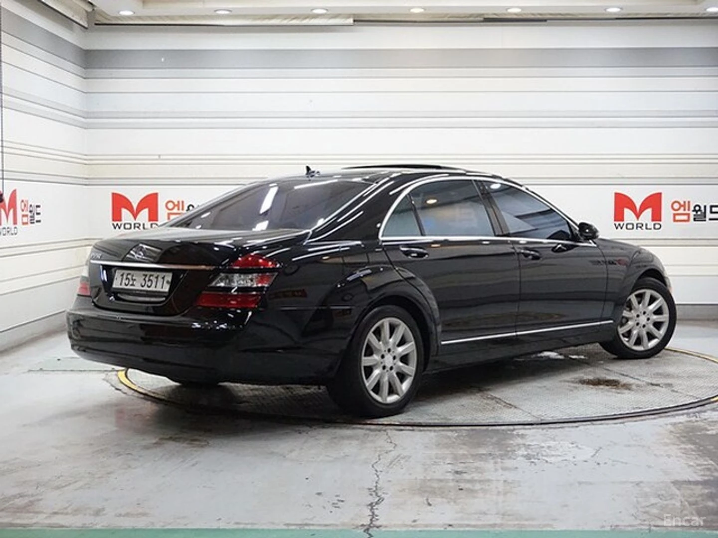 Mercedes-Benz S 550 LONG* 4MATIC* BURM* PANO* АВТОКРЕДИТ* , снимка 4 - Автомобили и джипове - 55619667