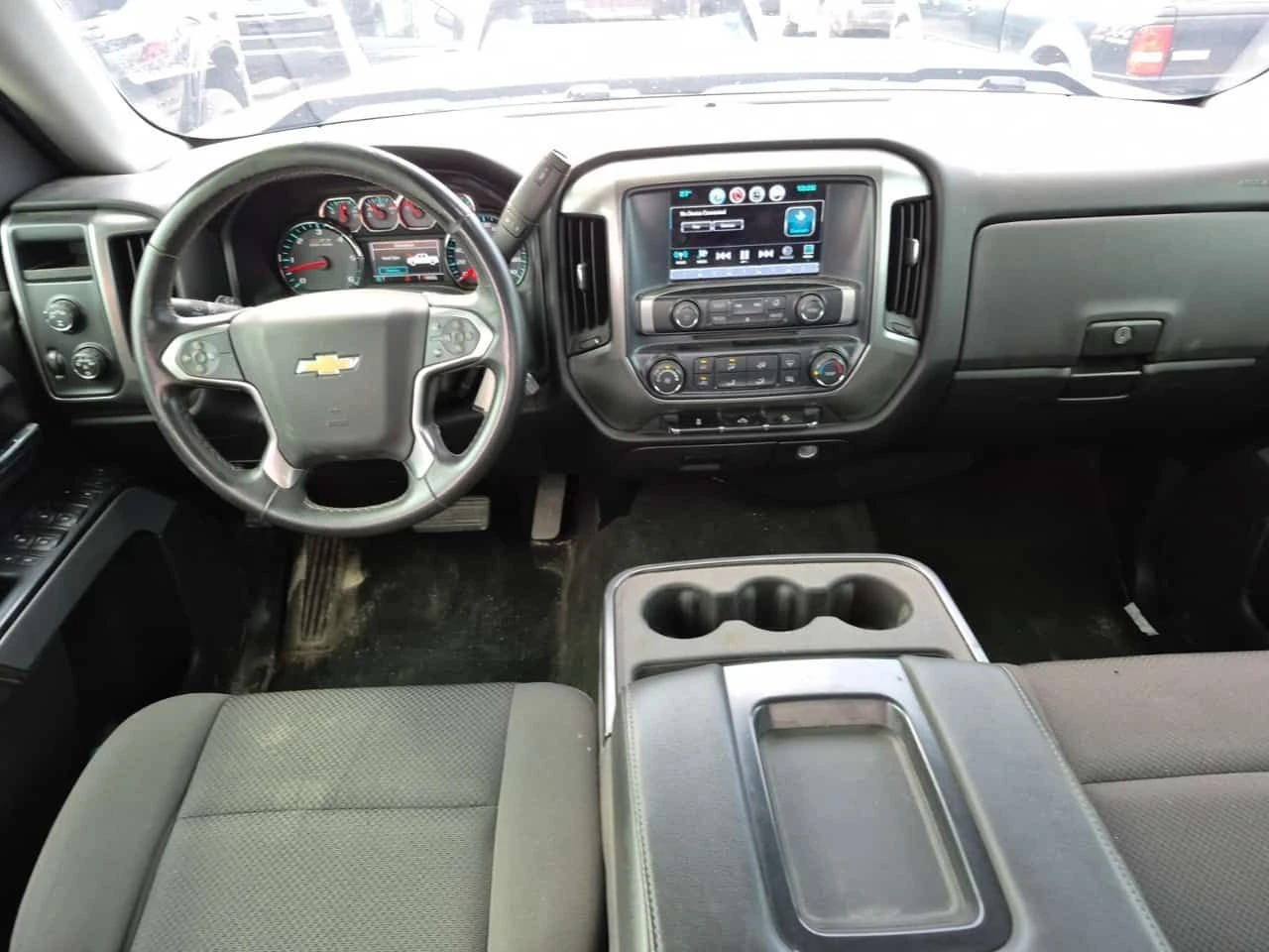 Chevrolet Silverado * LT * CARFAX * БЕЗ ПЪРВОНАЧАЛНА ВНОСКА, снимка 10 - Автомобили и джипове - 55623534
