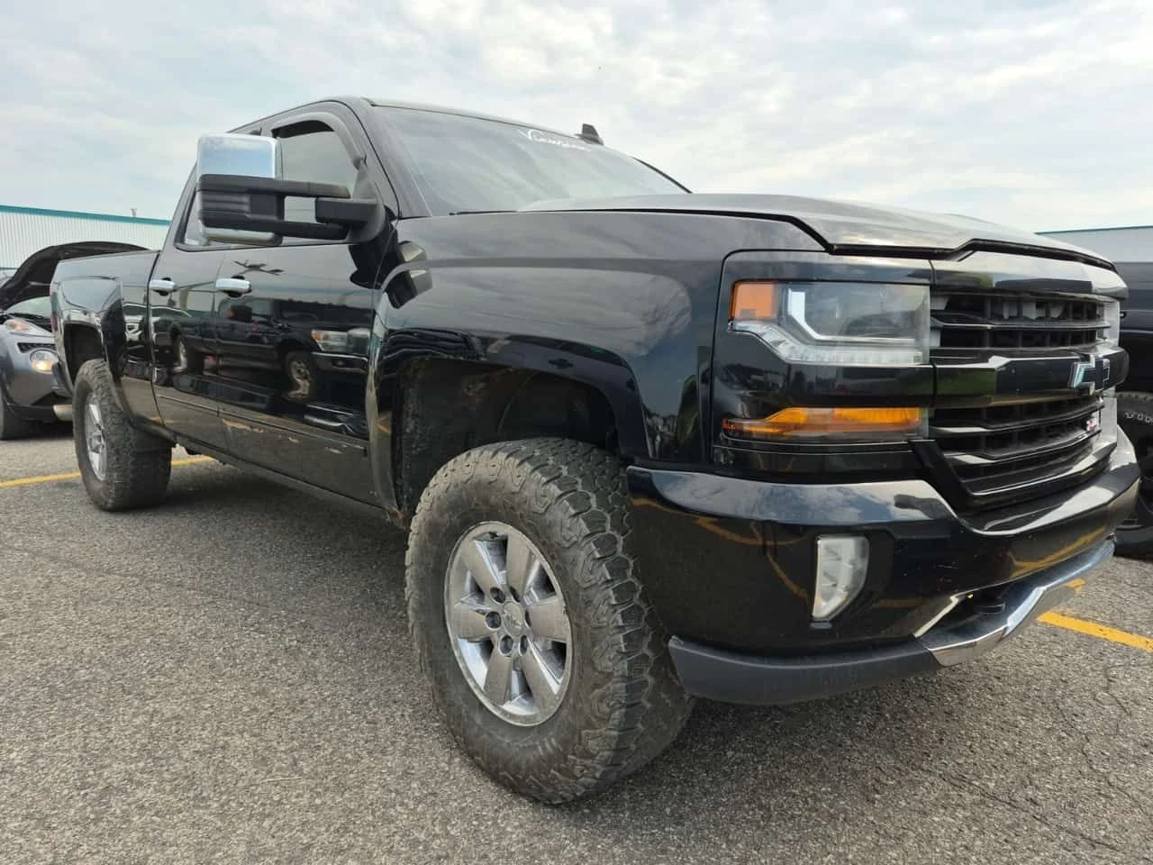 Chevrolet Silverado * LT * CARFAX * БЕЗ ПЪРВОНАЧАЛНА ВНОСКА, снимка 2 - Автомобили и джипове - 55623534