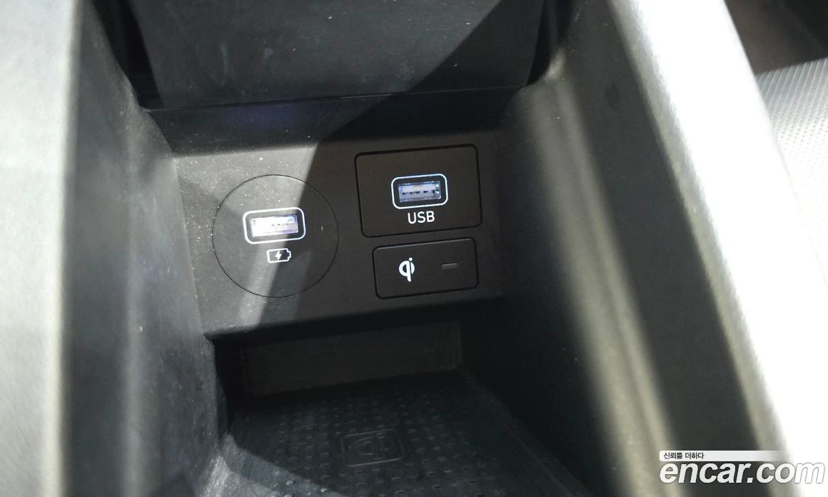 Hyundai Grandeur 2.5 Premium Choice, снимка 13 - Автомобили и джипове - 56024651