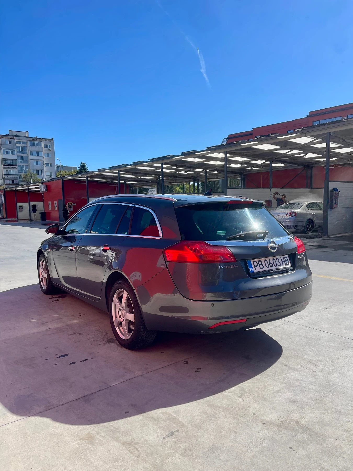 Opel Insignia 2.0 CDTI 4x4, снимка 6 - Автомобили и джипове - 56346186