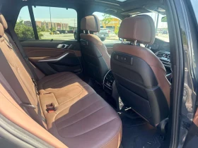 BMW X5 xDrive40i * ДИСТРОНИК * ВЪЗДУХ * СВАРОВСКИ * ЛАЗЕР, снимка 11