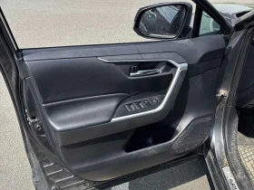 Toyota Rav4 * XLE * АВТОКРЕДИТ * ОТ ПРЕДСТАВИТЕЛСТО, снимка 11