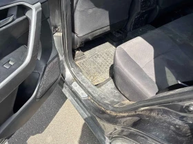 Toyota Rav4 * XLE * АВТОКРЕДИТ * ОТ ПРЕДСТАВИТЕЛСТО, снимка 12