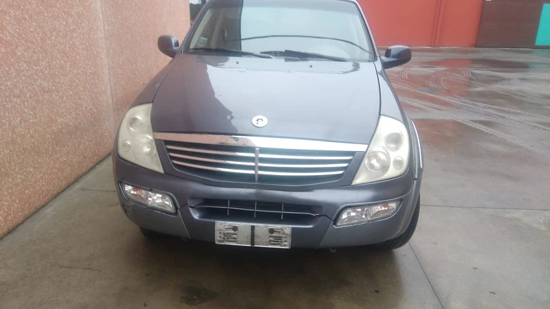 SsangYong Rexton 2.7cdi 165ks, снимка 1 - Автомобили и джипове - 47491930