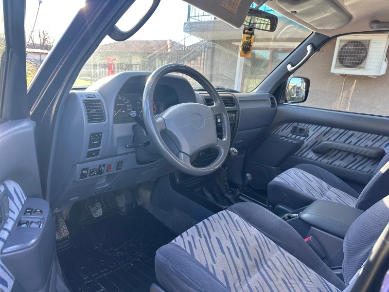 Toyota Land cruiser, снимка 12 - Автомобили и джипове - 48605710