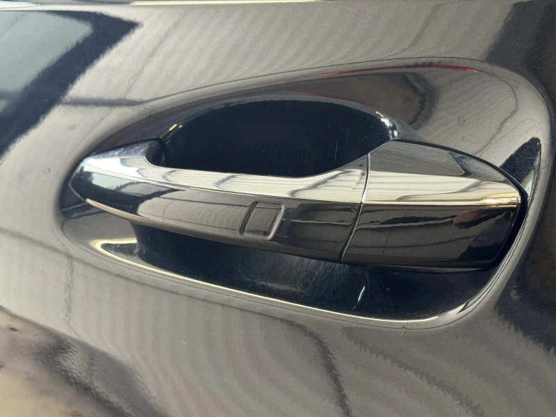 Mercedes-Benz GL 550 FULL, снимка 10 - Автомобили и джипове - 52294394