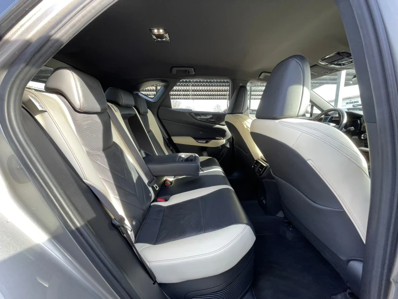 Lexus NX 350h Luxury/AWD/360Camera/HUD/В гаранция , снимка 16 - Автомобили и джипове - 52616892