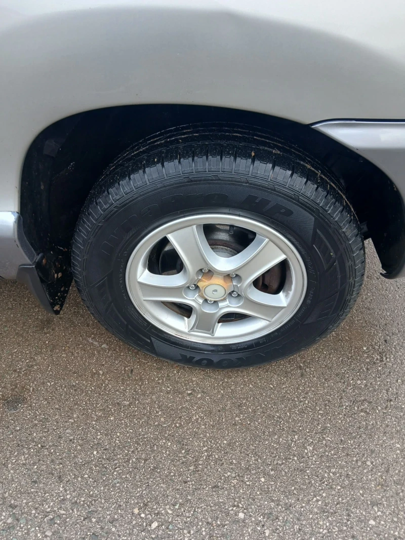 Hyundai Santa fe 2.4i DOCH РЕГИСТРИРАН ДОКАРАН НА СОБСТВЕН ХОД , снимка 6 - Автомобили и джипове - 53052237