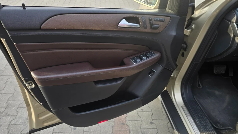 Mercedes-Benz ML 350, снимка 10 - Автомобили и джипове - 53129295