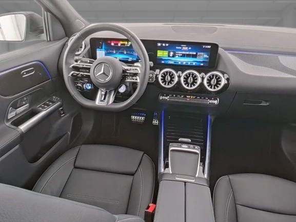 Mercedes-Benz GLA 35 AMG 4Matic = Premium = Night Package Гаранция, снимка 4 - Автомобили и джипове - 53075019