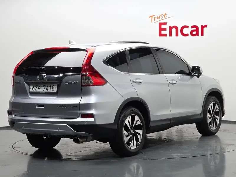 Honda Cr-v 2.4 4WD, снимка 2 - Автомобили и джипове - 56353387