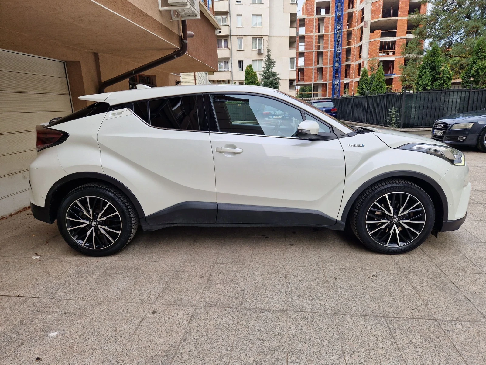 Toyota C-HR Първи собственик  - изображение 5