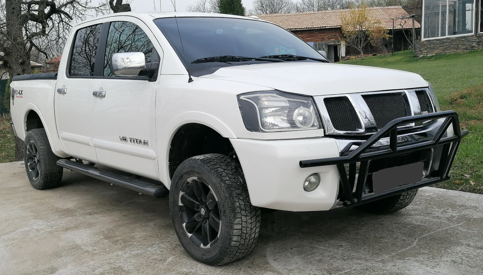 Nissan Titan crew cab 5.6 LE - изображение 5