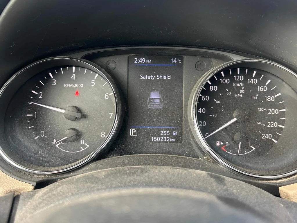 Nissan Rogue * AWD * CARFAX *    | Mobile.bg   7