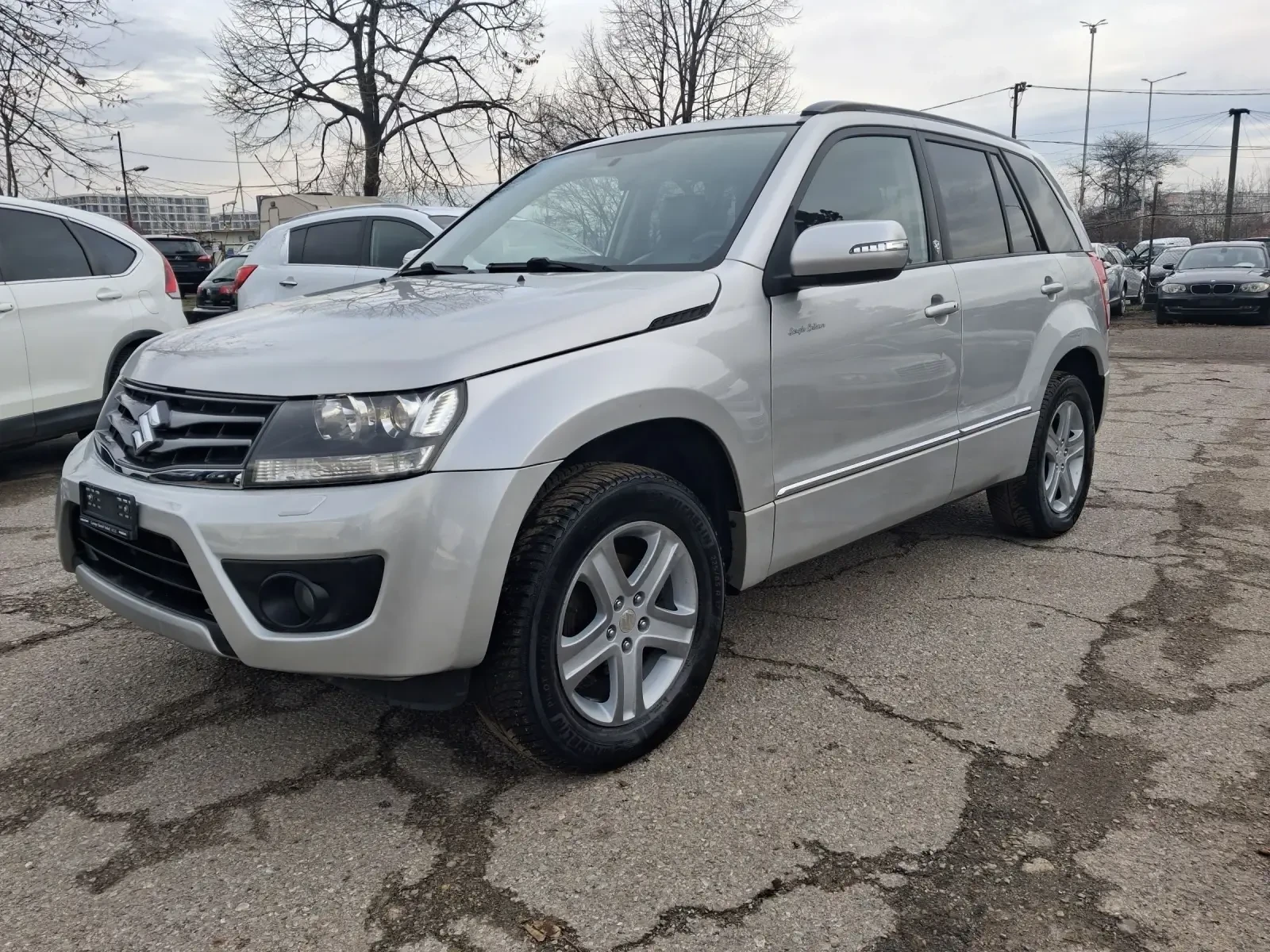 Suzuki Grand vitara 2.4i 169k.c.Sergio Celano edition, facelift, FULL | Mobile.bg � ����������� 2