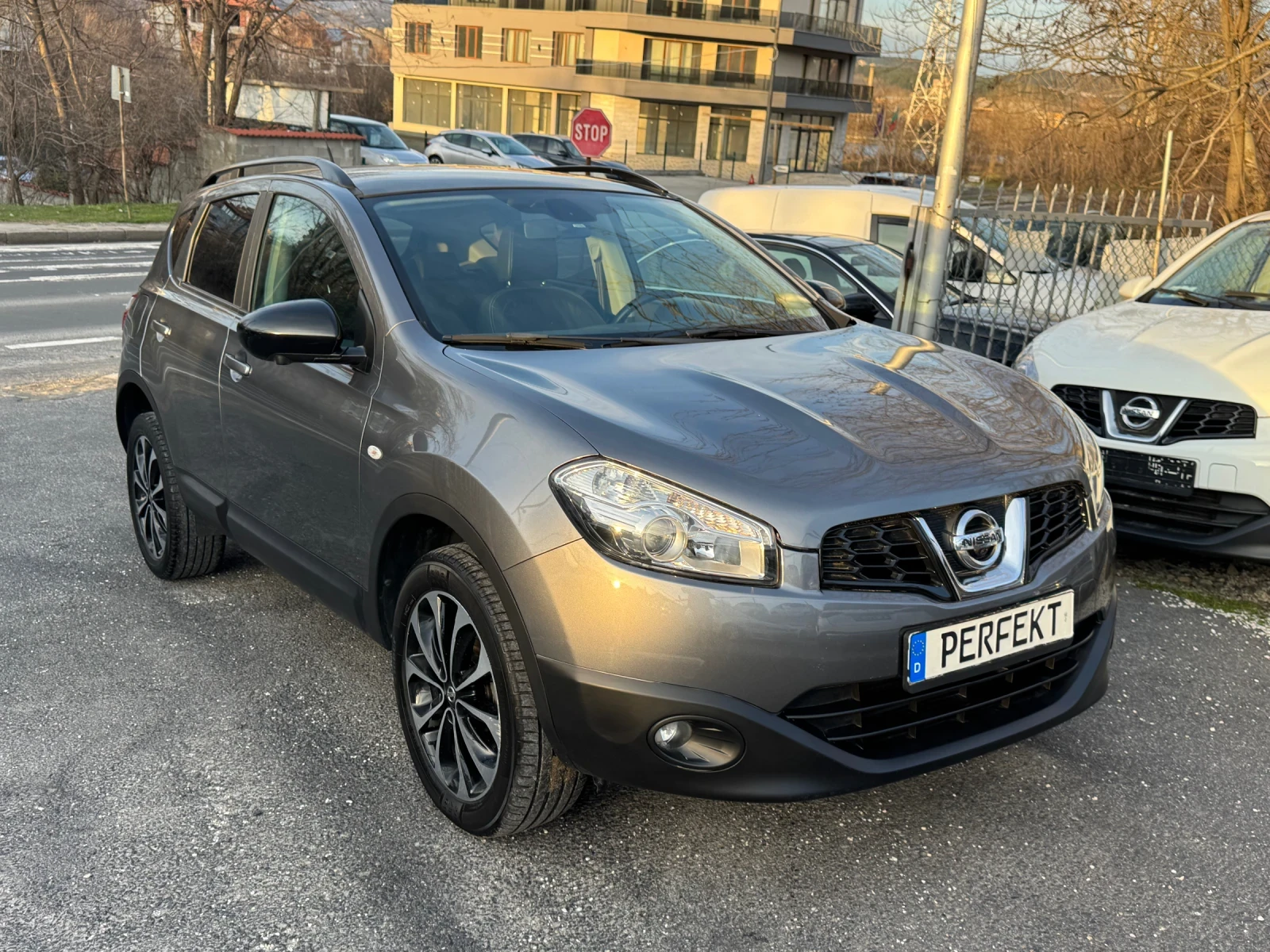 Nissan Qashqai 1.5DCI* N-Tec* 360cam - изображение 3