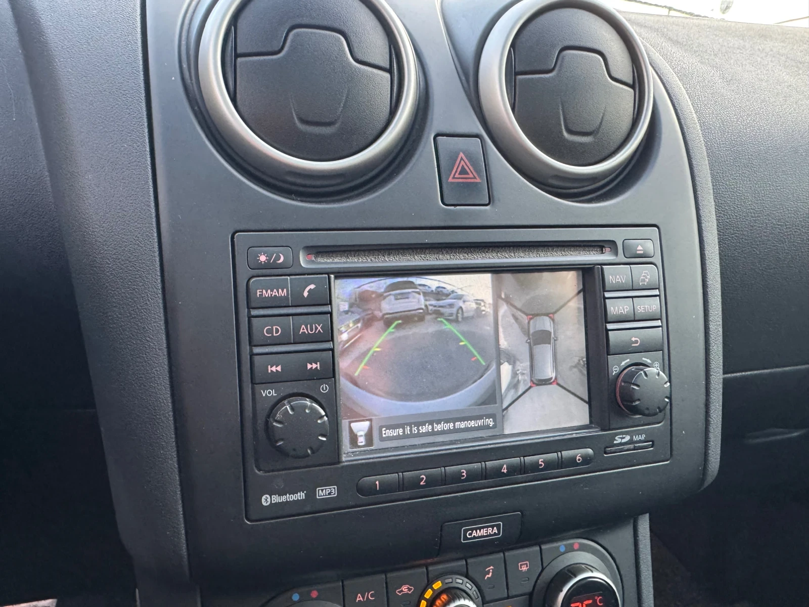 Nissan Qashqai 1.5DCI* N-Tec* 360cam - изображение 9