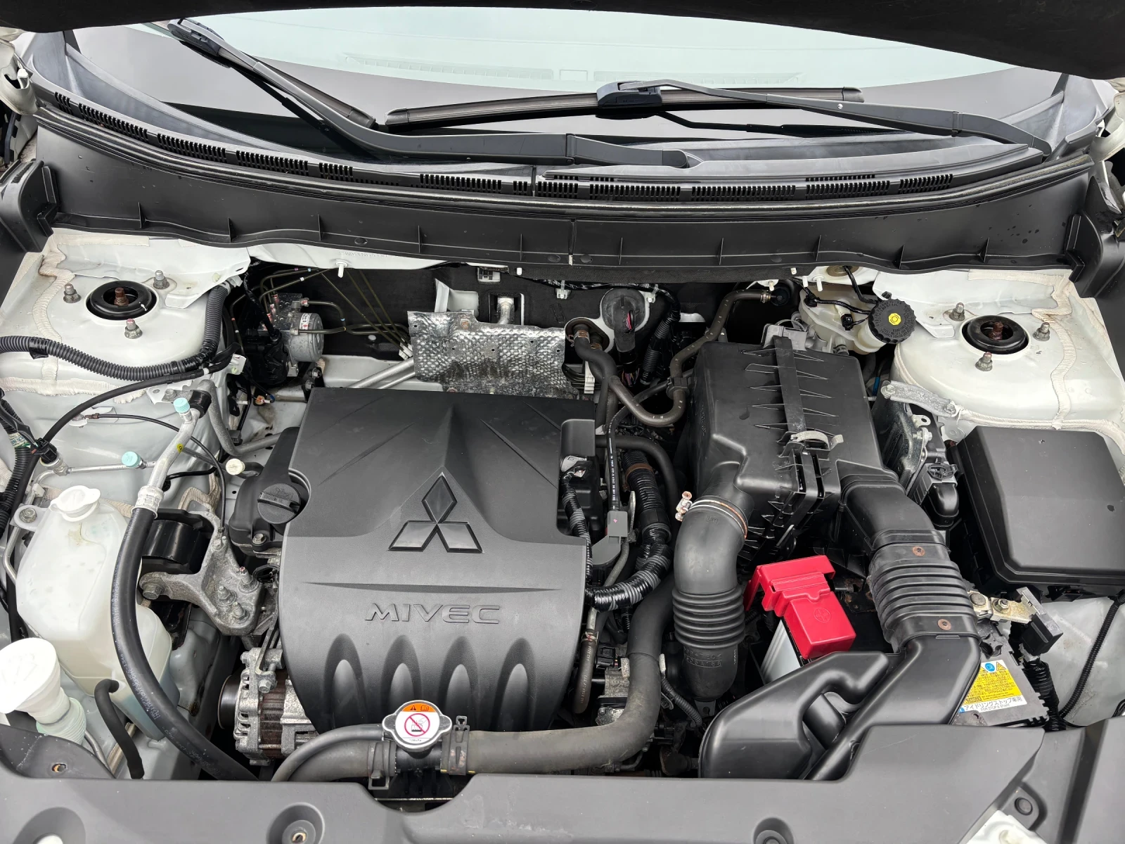 Mitsubishi ASX ВНОС ШВЕЙЦАРИЯ 169299km, снимка 15 - Автомобили и джипове - 53835031