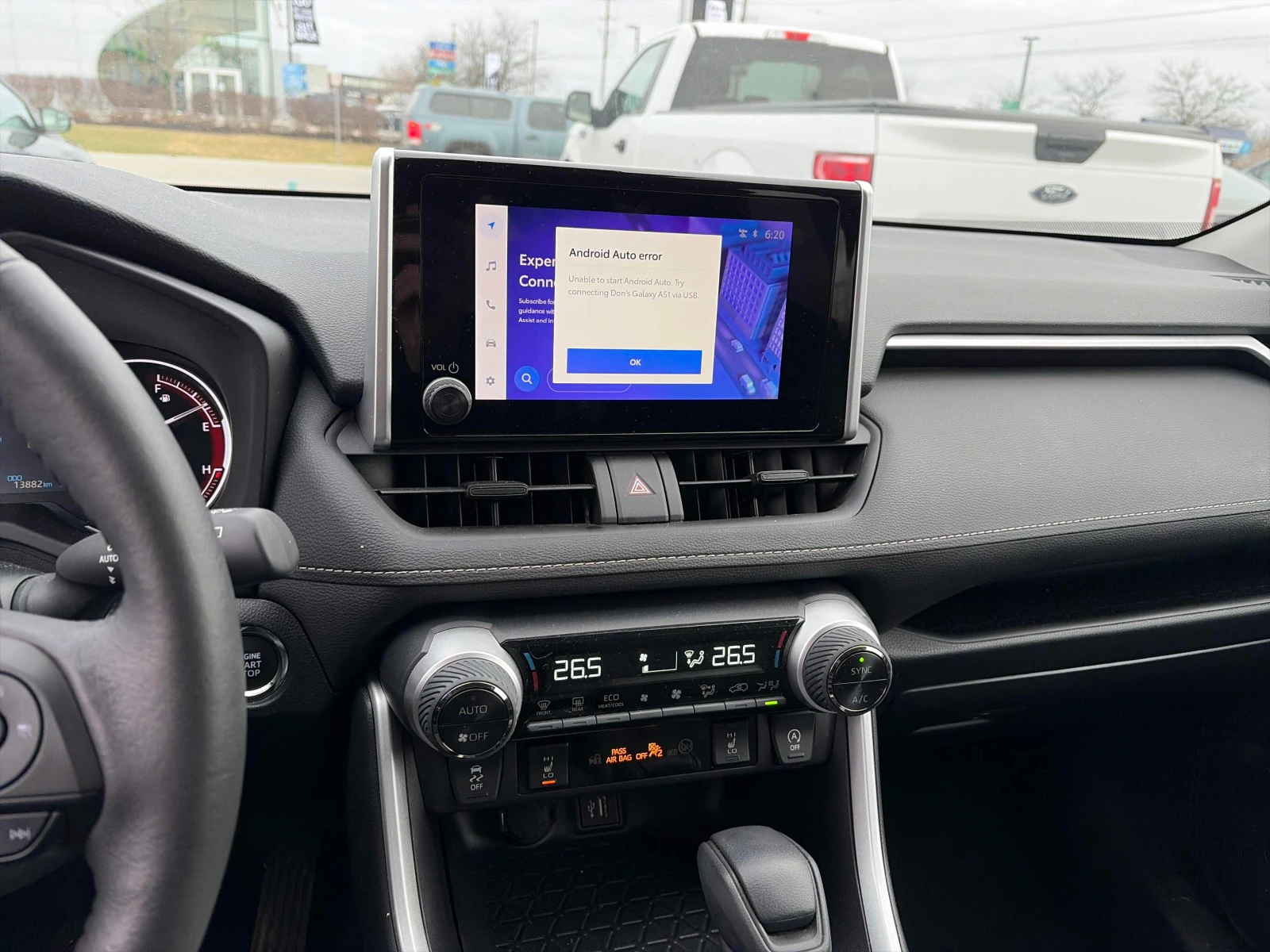 Toyota Rav4 * * CARFAX * * АВТО КРЕДИТ * * , снимка 6 - Автомобили и джипове - 54083452