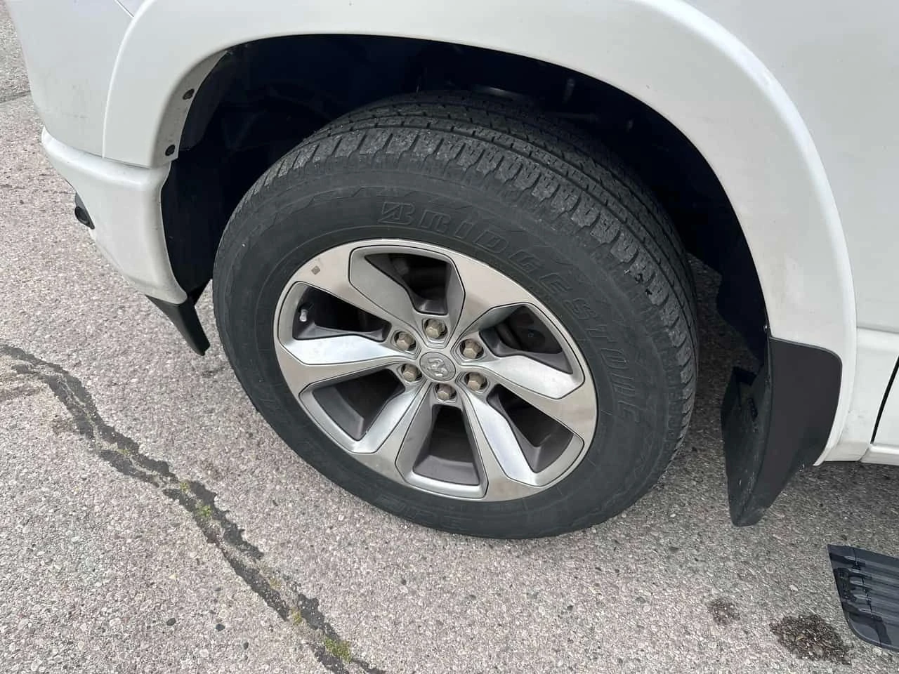 Dodge RAM 1500 Limited / 360 / Harman Kardon / ОБДУХВАНЕ , снимка 7 - Автомобили и джипове - 55046507