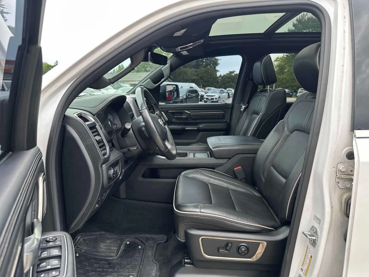 Dodge RAM 1500 Limited / 360 / Harman Kardon / ОБДУХВАНЕ , снимка 5 - Автомобили и джипове - 55046507