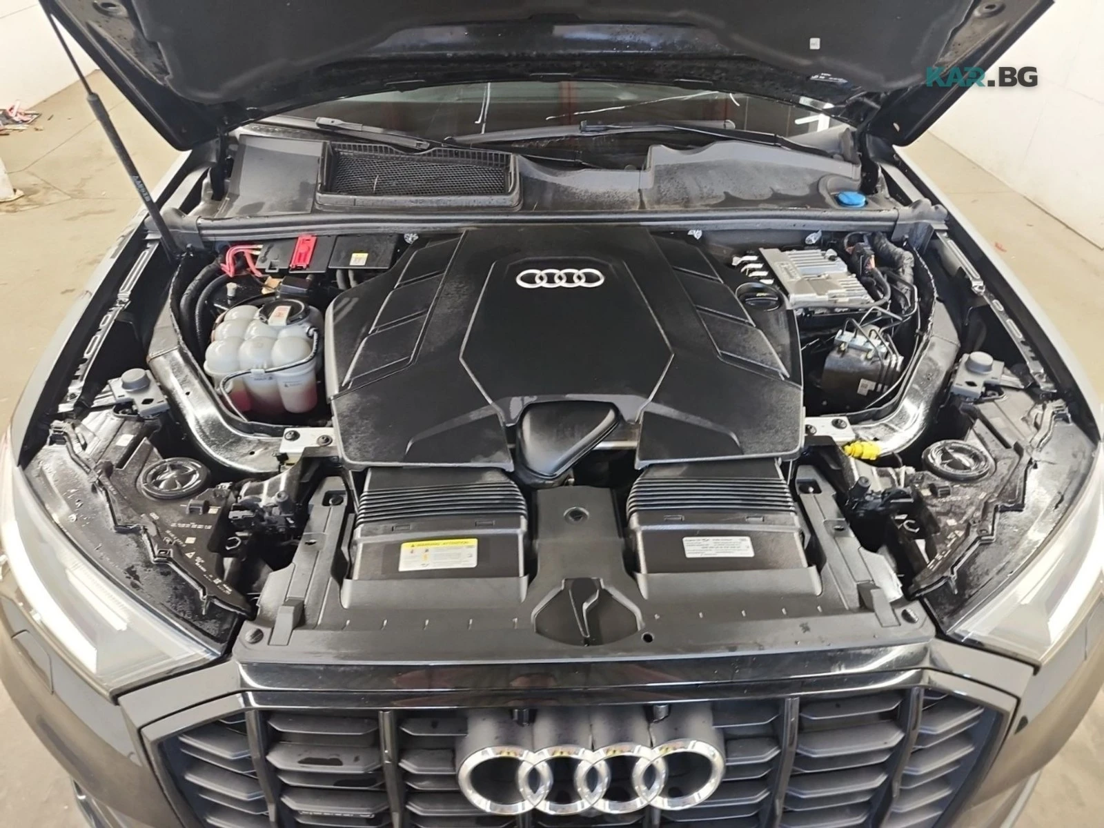 Audi Q7 KOMFORT * AвтоКредит * (ЦЕНА ДО БГ), снимка 8 - Автомобили и джипове - 55116272