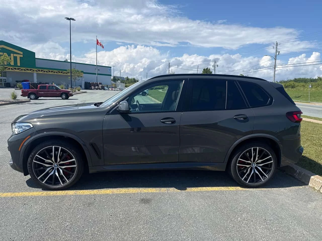 BMW X5 xDrive40i * ДИСТРОНИК * ВЪЗДУХ * СВАРОВСКИ * ЛАЗЕР, снимка 5 - Автомобили и джипове - 55528604