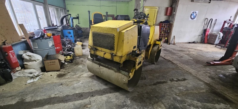Валяк BOMAG Vibromax W265