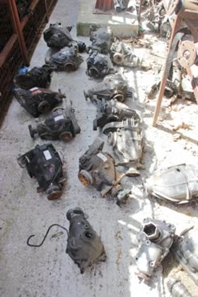 Трансмисия за BMW 320, снимка 1