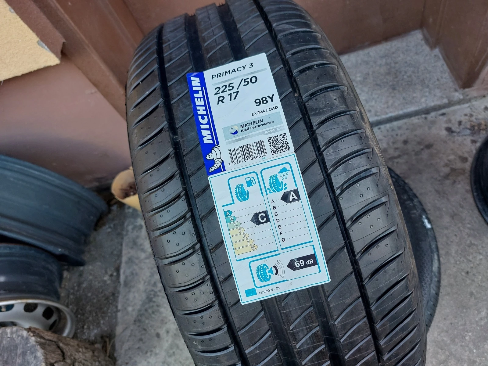 ���� 225/50R17 | Mobile.bg � ����������� 1