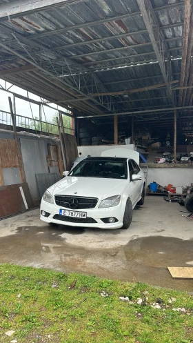 Mercedes-Benz C 320, снимка 5
