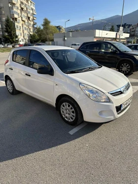 Hyundai I20, снимка 4