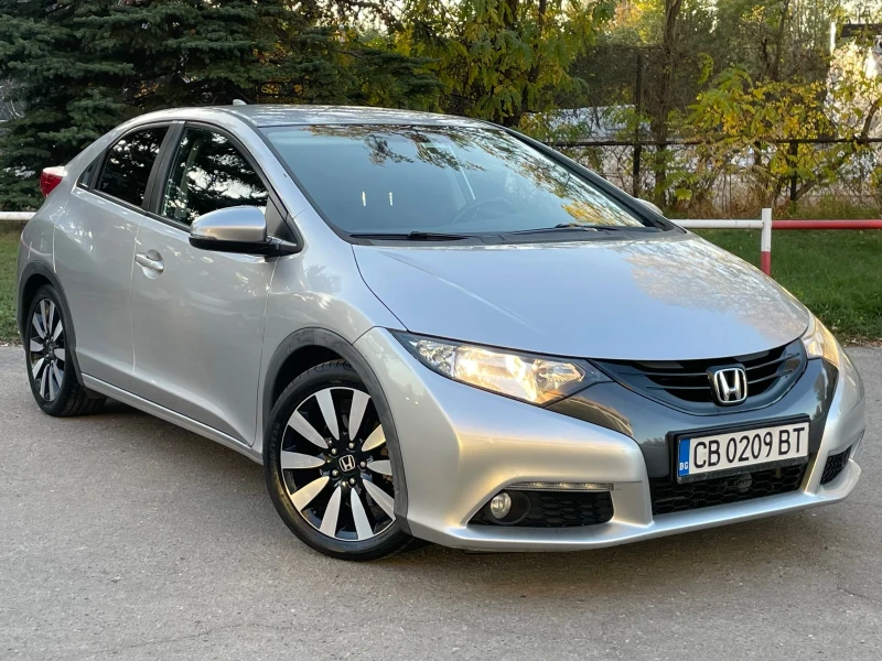 Honda Civic 1.8 vtec, снимка 2 - Автомобили и джипове - 47695433