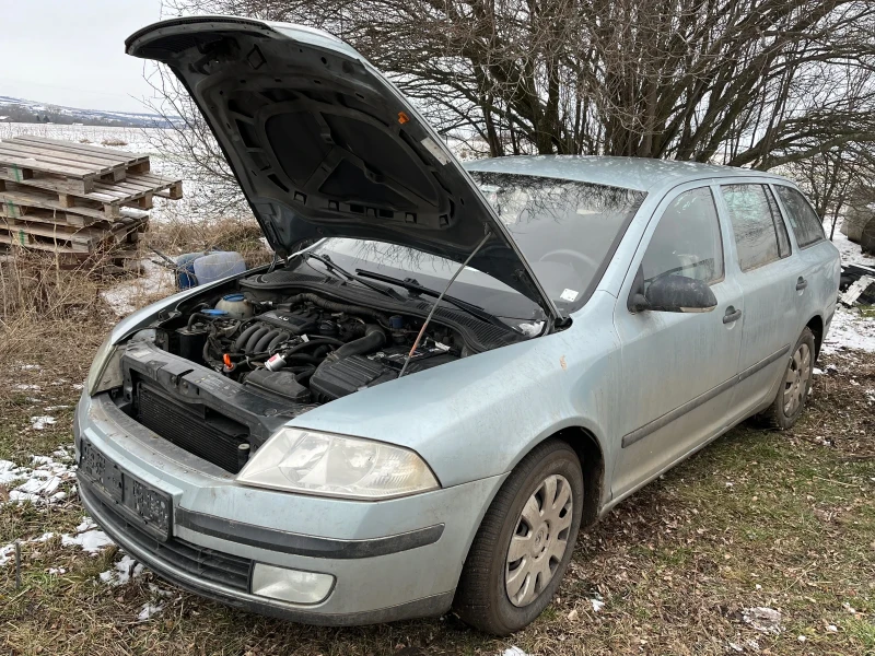 Skoda Octavia 1.6 MPI, снимка 7 - Автомобили и джипове - 48719713