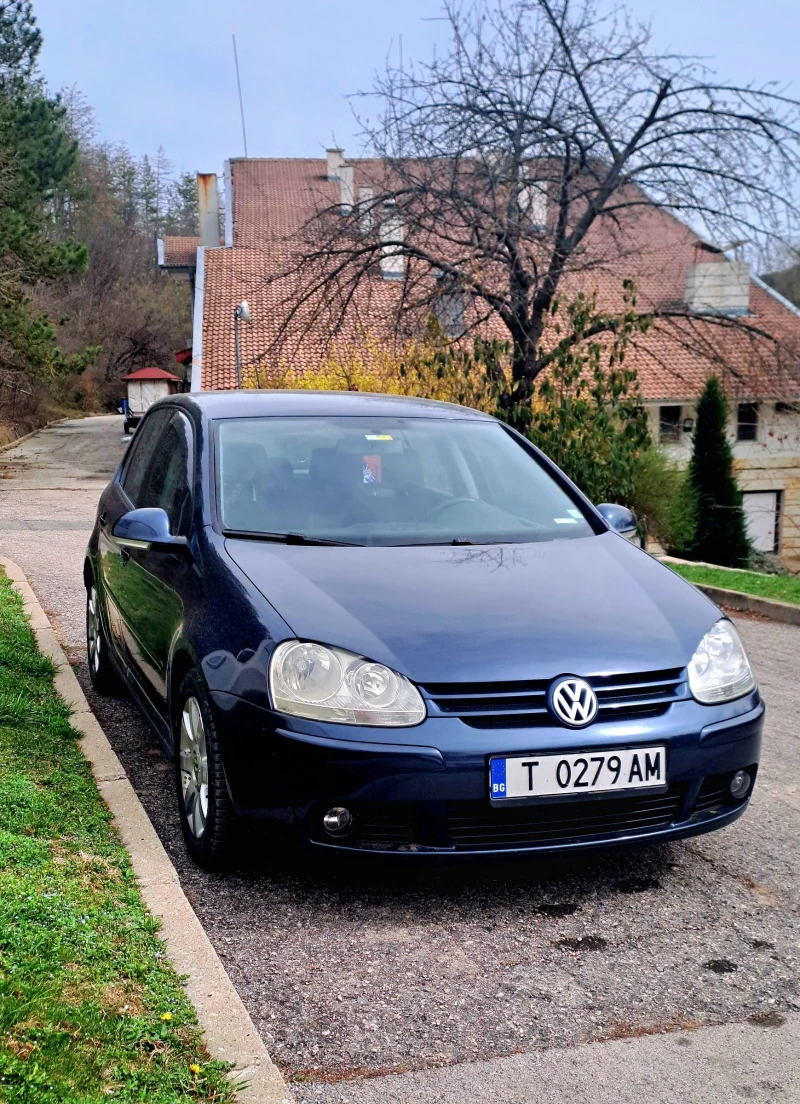 VW Golf 1.9 TDI, снимка 2 - Автомобили и джипове - 49505096